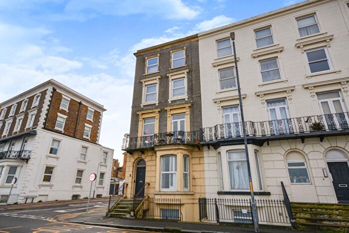 2 Bedroom Flat For Sale In Ethelbert Terrace, Margate, CT9