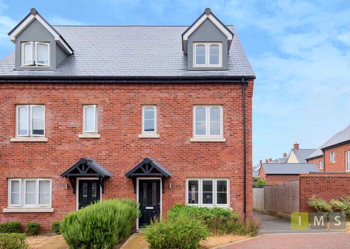 4 Bedroom Semi-Detached House To Rent In Heyford Park, Upper Heyford, Bicester, OX26