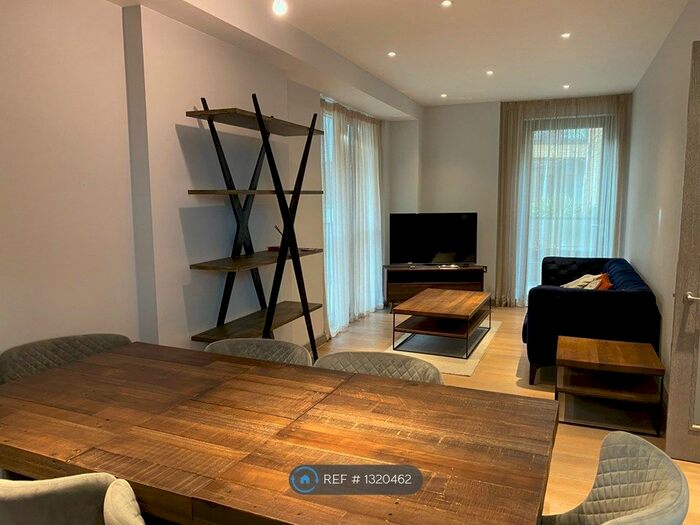 2 Bedroom Flat To Rent In Bellweather Lane, London SW18