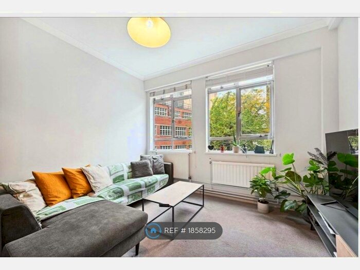1 Bedroom Flat To Rent In Albany Court, London, SW1H