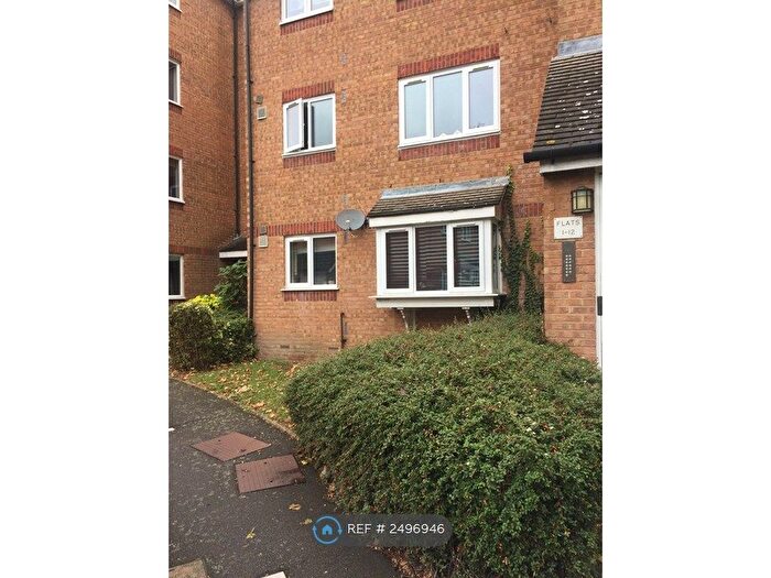 1 Bedroom Flat To Rent In Walthamstow, London, E17
