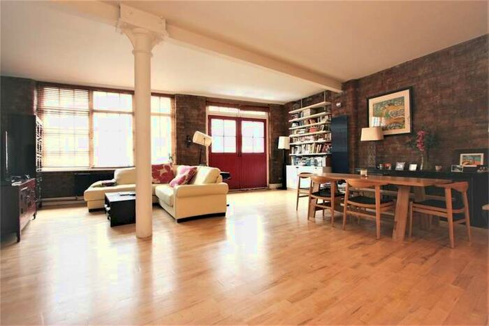 2 Bedroom Flat To Rent In 2 Whites Grounds, London, SE1