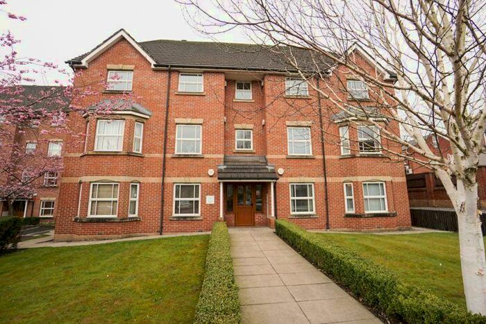 2 Bedroom Flat To Rent In Royal Court Drive, Heaton, BL1