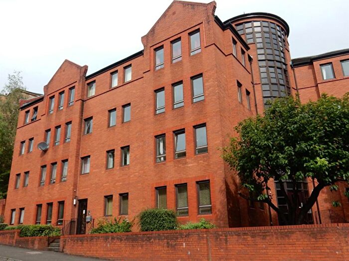 2 Bedroom Flat To Rent In John Knox Street, Glasgow, G4