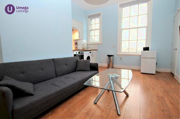 1 Bedroom Flat To Rent In Bailie Fyfe's Close, Old Town, Edinburgh, EH1