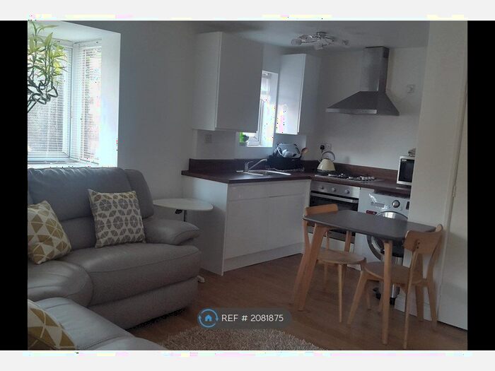 1 Bedroom End Of Terrace House To Rent In Halifield Drive, Belvedere, DA17