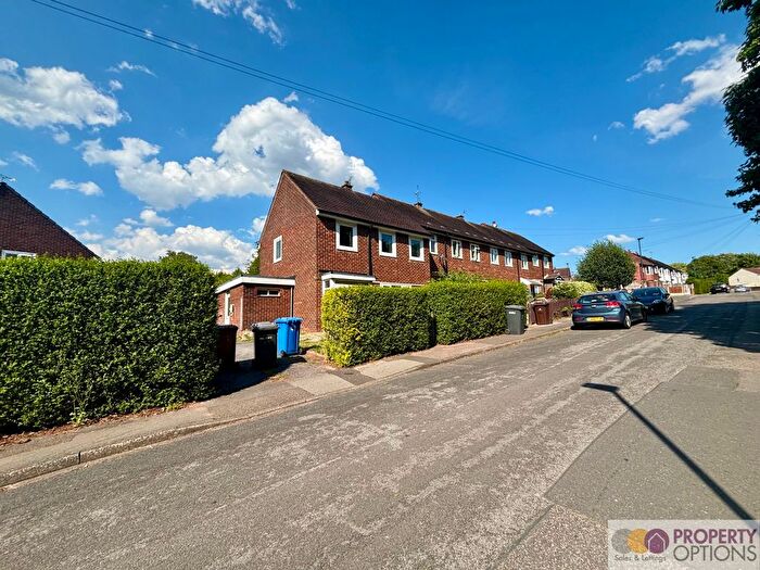 3 Bedroom Semi-Detached House For Sale In Maine Drive, Chaddesden, Derby, Derbyshire, DE21