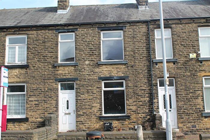 2 Bedroom Terraced House To Rent In Huddersfield Road, Wyke, Bradford, BD12