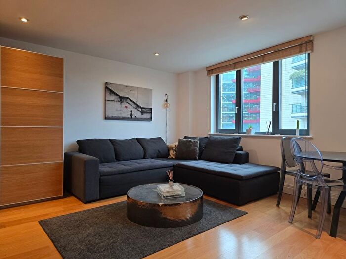 2 Bedroom Flat To Rent In Apartment, Sheldon Square, London, W2