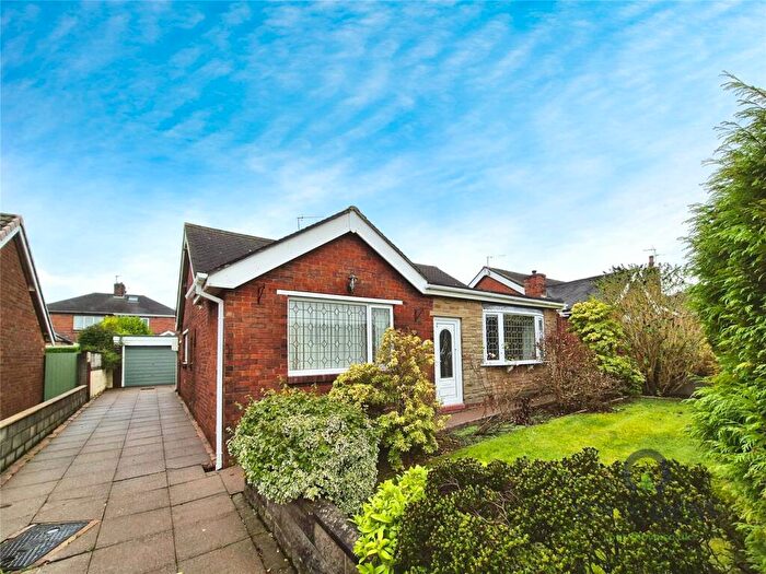 3 Bedroom Bungalow For Sale In Menai Drive, Knypersley, Stoke-on-Trent, Staffordshire, ST8
