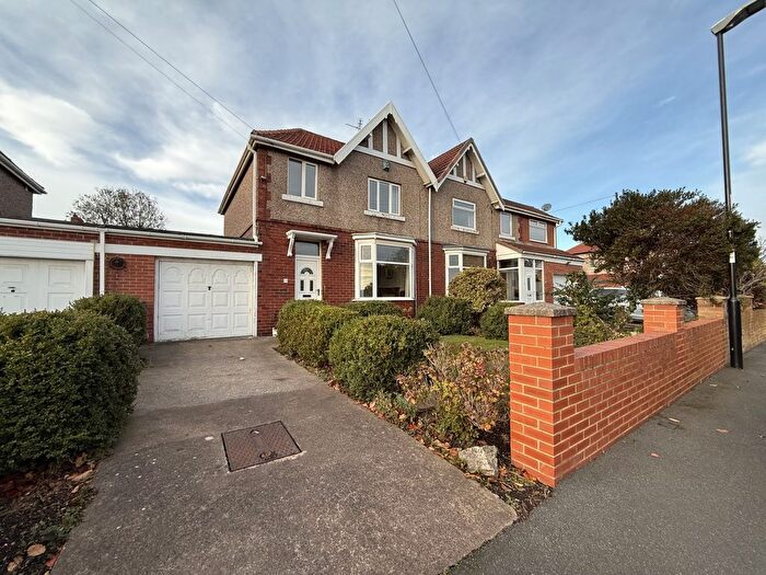3 Bedroom Semi Detached House For Sale In Hunter Terrace, Sunderland, SR2