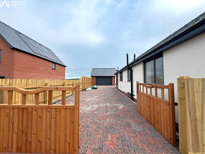 3 Bedroom Detached Bungalow For Sale In Holyhead Road, Llannerch-y-Medd, Anglesey, LL71
