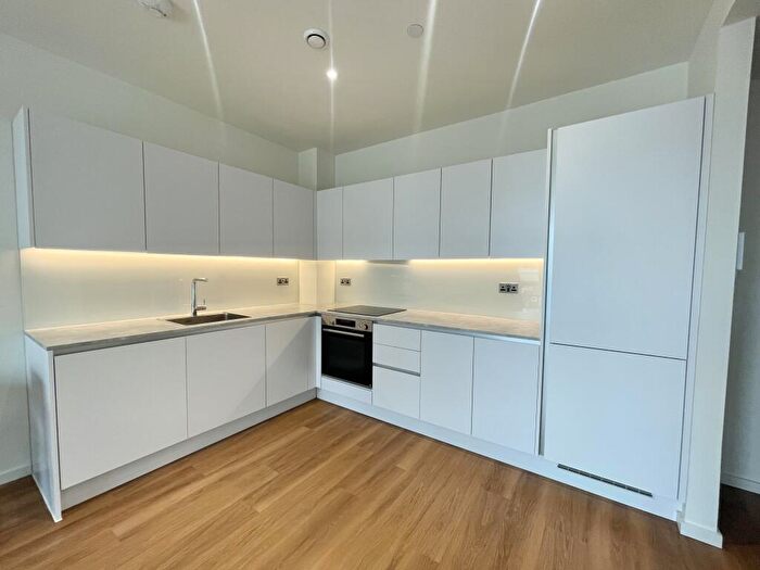 1 Bedroom Apartment To Rent In Mighell Street, Brighton, BN2