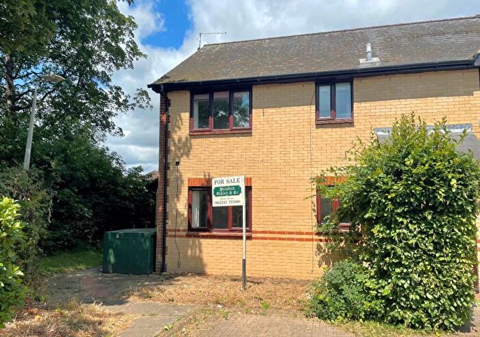 1 Bedroom Terraced House For Sale In Hipwell Court, Olney, MK46