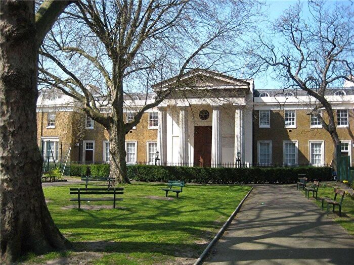 2 Bedroom Apartment For Sale In Hoffman Square, Chart Street, London, N1