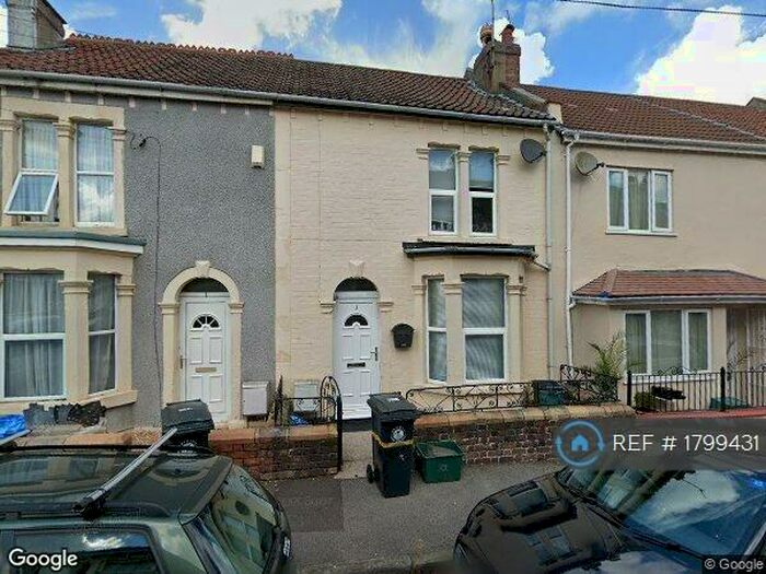 3 Bedroom Terraced House To Rent In William Street, Bristol, BS5