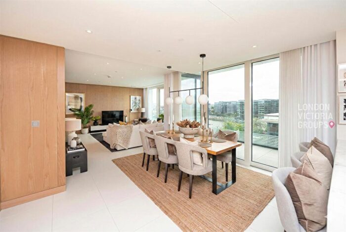 2 Bedroom Apartment To Rent In Sugar Quay, Water Lane, London, EC3R