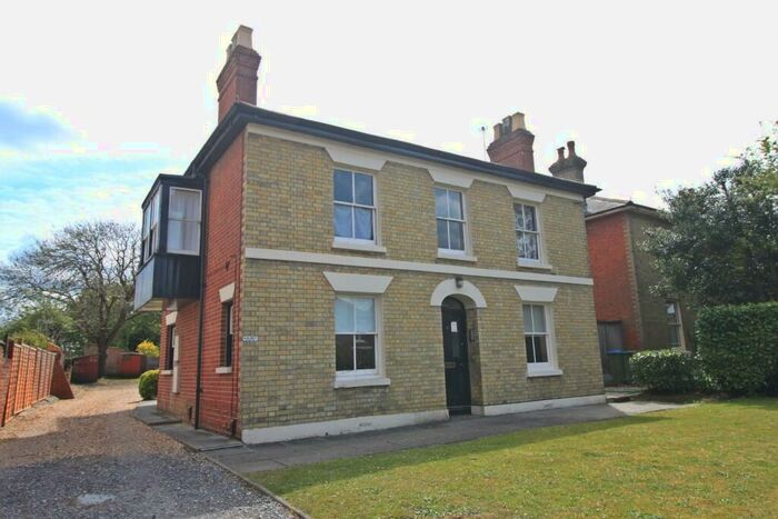 Studio For Sale In Oak Road, Woolston, Southampton, SO19