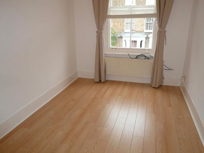 1 Bedroom Flat To Rent In Blurton Road, Clapton, E5