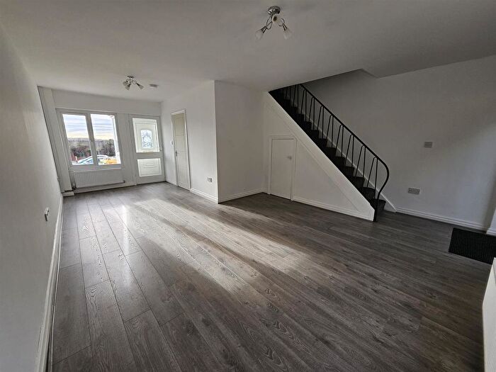 3 Bedroom Property To Rent In Chorley New Road, Horwich, Bolton, BL6