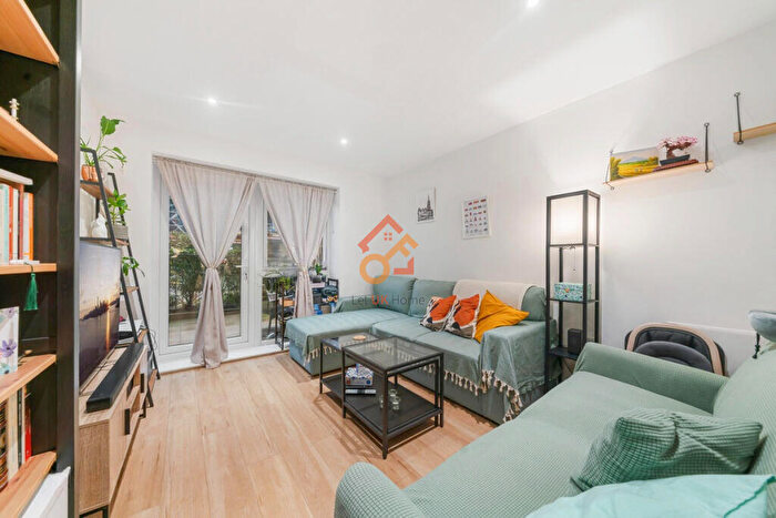 1 Bedroom Flat To Rent In Cornelia House, Beaufort Park, Caversham Road, London, NW9