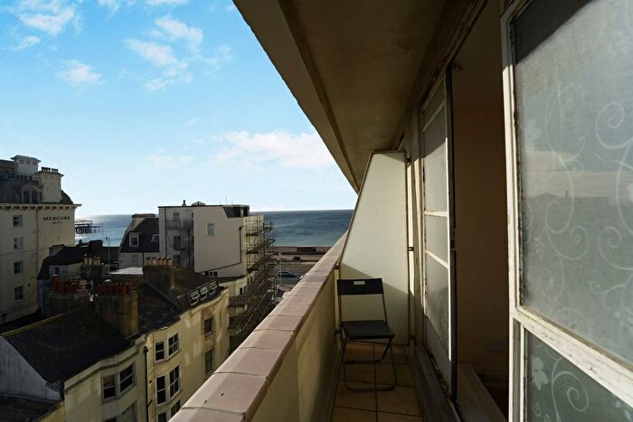 1 Bedroom Flat To Rent In Kings Road, Brighton, BN1