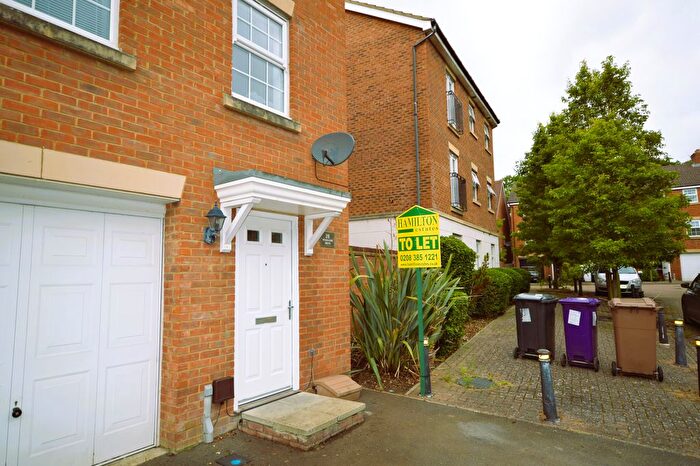 3 Bedroom Town House To Rent In Whernside Drive, Stevenage, SG1