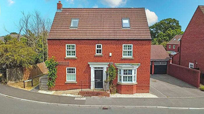 5 Bedroom Detached House For Sale In Sorrel Drive, Bridgwater, Somerset, TA5