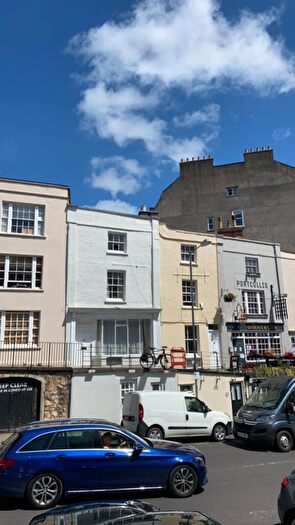 4 Bedroom Terraced House To Rent In Wellington Terrace, Clifton, Bristol, BS8