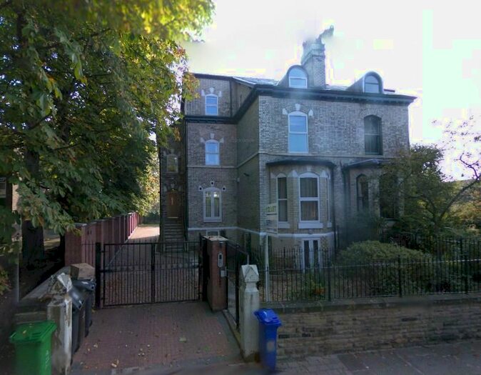 3 Bedroom Flat To Rent In Alan Road, Withington, Manchester, M20