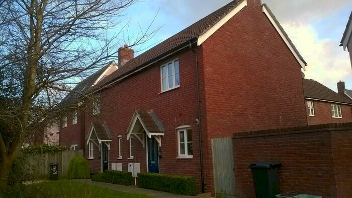 2 Bedroom End Of Terrace House To Rent In Bourton Lane, Weston Super Mare, BS22