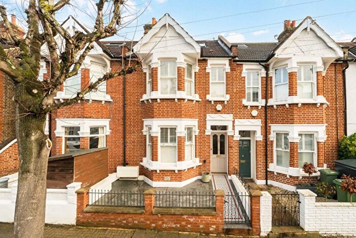 4 Bedroom Property For Sale In Corsehill Street, Furzedown, SW16