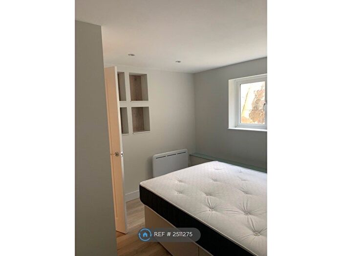 1 Bedroom Flat To Rent In Parliament Street, Gloucester, GL1