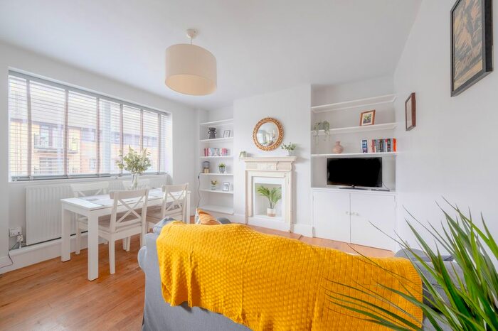 2 Bedroom Flat To Rent In Lndn-M - Menotti Street, London, E2