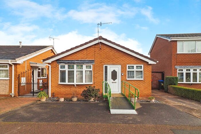 2 Bedroom Bungalow For Sale In Polperro Way, Hucknall, Nottingham, Nottinghamshire, NG15