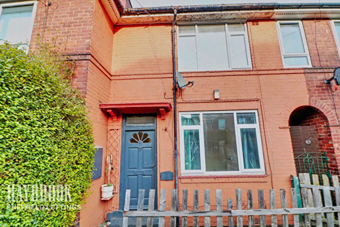 2 Bedroom Terraced House To Rent In Saunders Road, Sheffield, S2