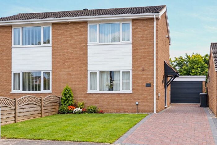 2 Bedroom Semi-Detached House For Sale In Woolfield, Sandy, SG19