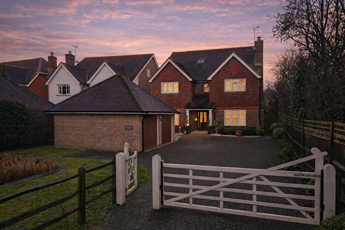 6 Bedroom Detached House For Sale In Gatehouse Lane, Burgess Hill, RH15