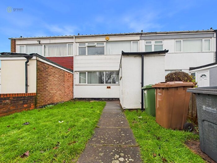 3 Bedroom Terraced House For Sale In Auckland Drive, Smiths Wood, B36