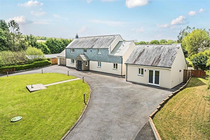 6 Bedroom Detached House For Sale In South Brent, TQ10