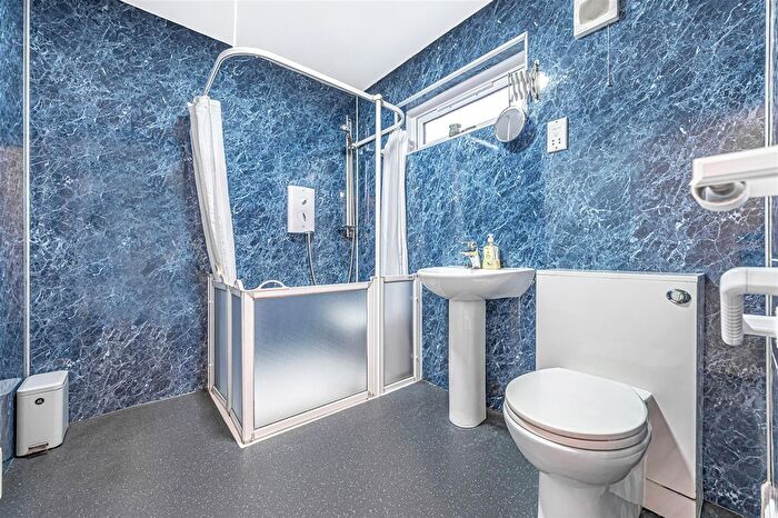 5 Bedroom Detached House For Sale In Spion Kop, Leslie Road, Scotlandwell, KY13