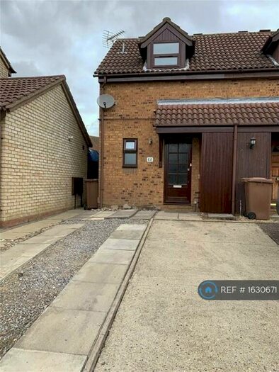 1 Bedroom Semi-Detached House To Rent In Montfitchet Walk, Stevenage, SG2