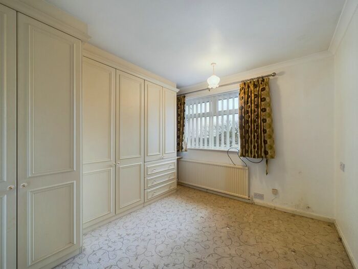 2 Bedroom Bungalow For Sale In Conway Drive, Billinge, WN5