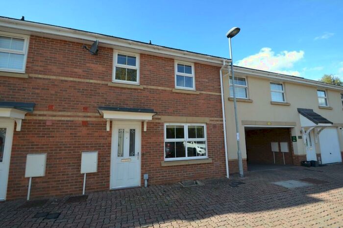 2 Bedroom House To Rent In Olvega Drive, Buntingford, SG9