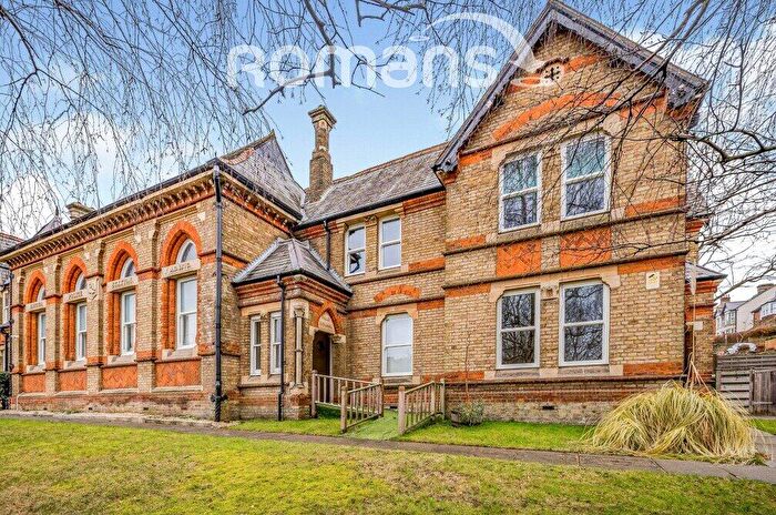 Flat To Rent In Hughenden Road, High Wycombe, HP13