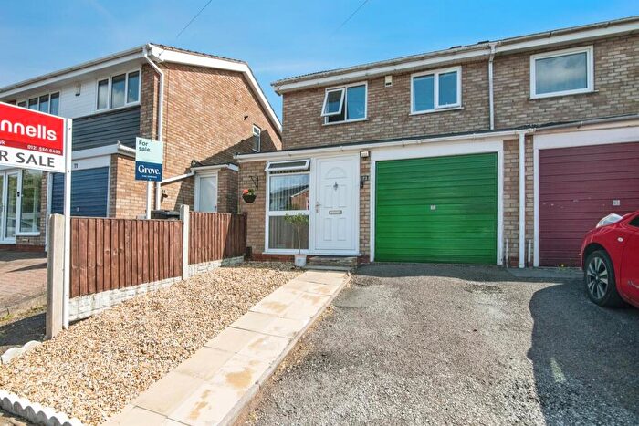 3 Bedroom End Of Terrace House For Sale In Firth Park Crescent, Halesowen, B62