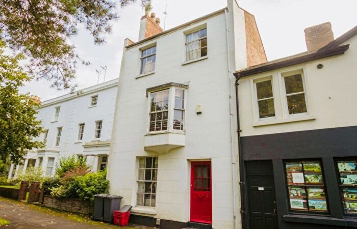 7 Bedroom House To Rent In Binswood Avenue, Leamington Spa, CV32