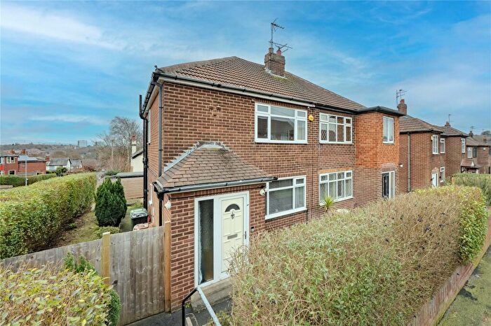 2 Bedroom Semi Detached House For Sale In Raynville Avenue, Leeds, West Yorkshire, LS13