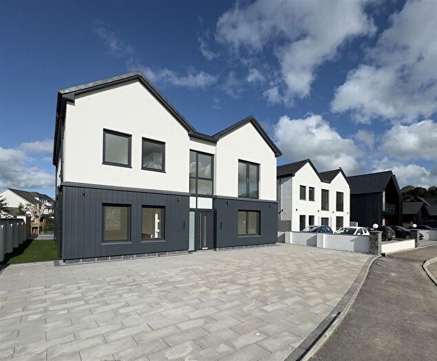 4 Bedroom Detached House For Sale In Clyde Grove, Crossford, Carluke, ML8
