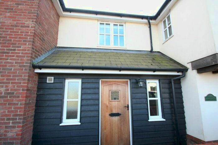 2 Bedroom Flat To Rent In Maldon Road, Tiptree, Colchester, CO5